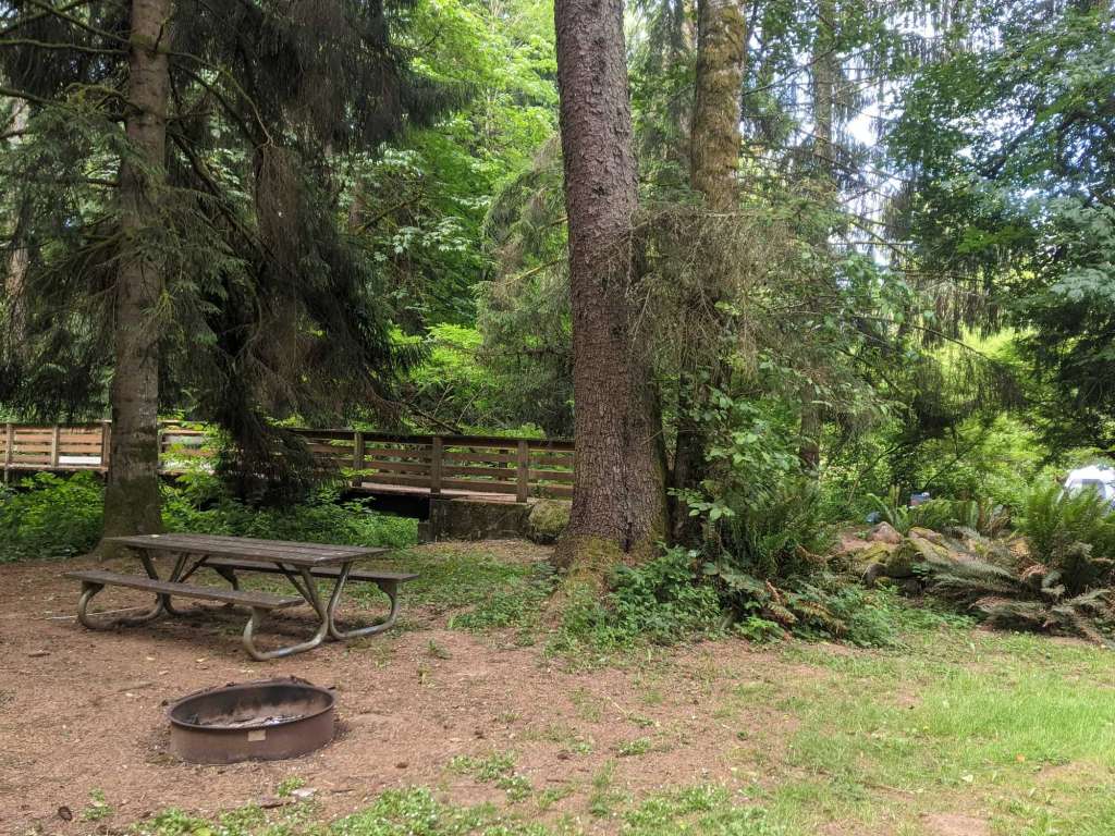 Hudson-Parcher County Park campsite campground Rainier Oregon Columbia County