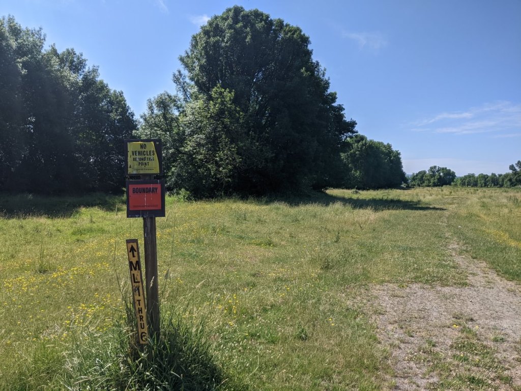 Round Lake Sturgeon Lake westside unit hike Sauvie Island columbia county oregon