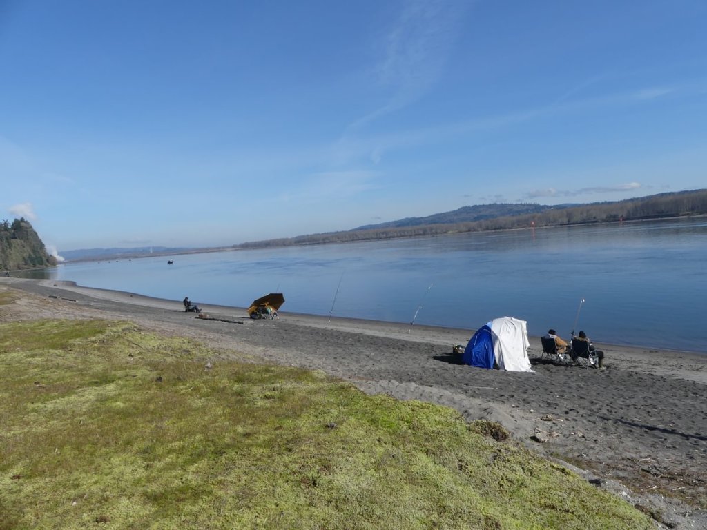 Salmon Fishermen on Prescott Beach columbia county oregon