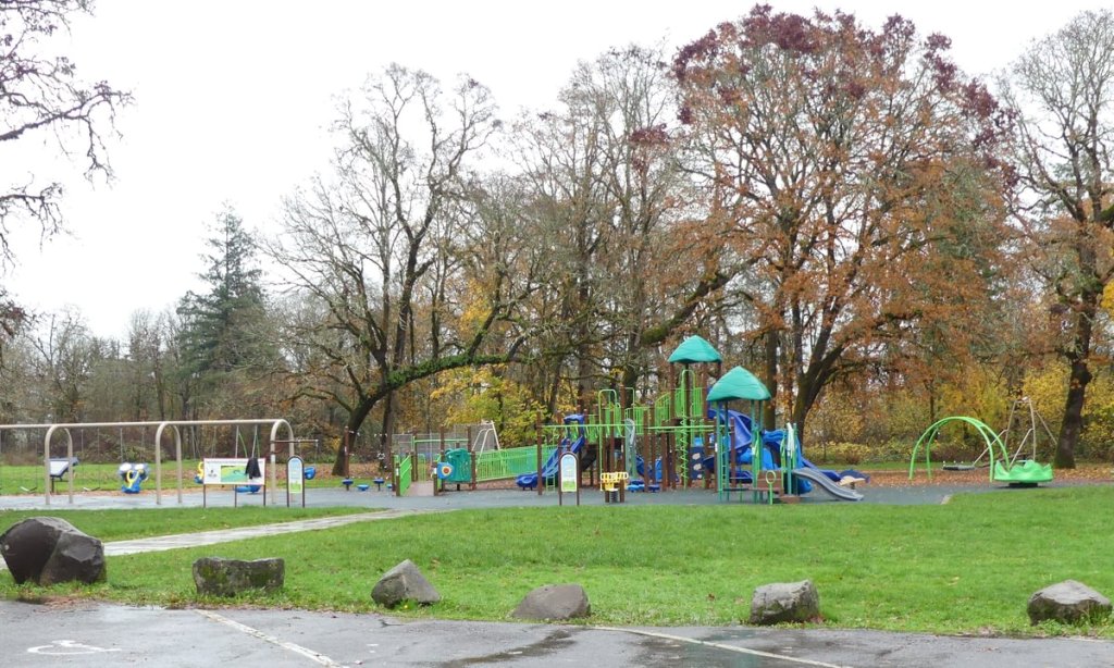 McCormick Park playground St. Helens Oregon columbia county