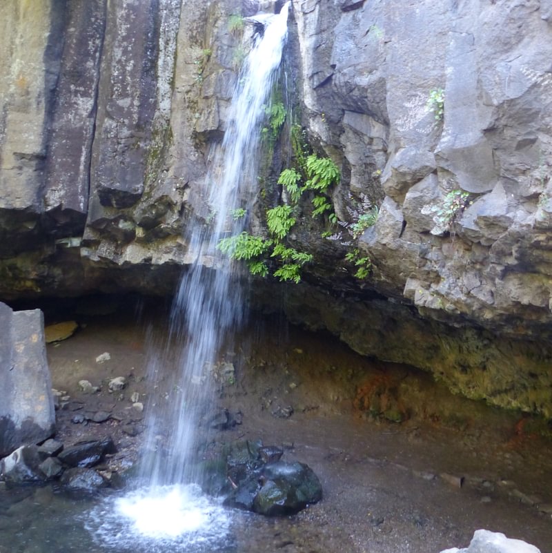 Hedge Creek Falls siskiyou county waterfall california