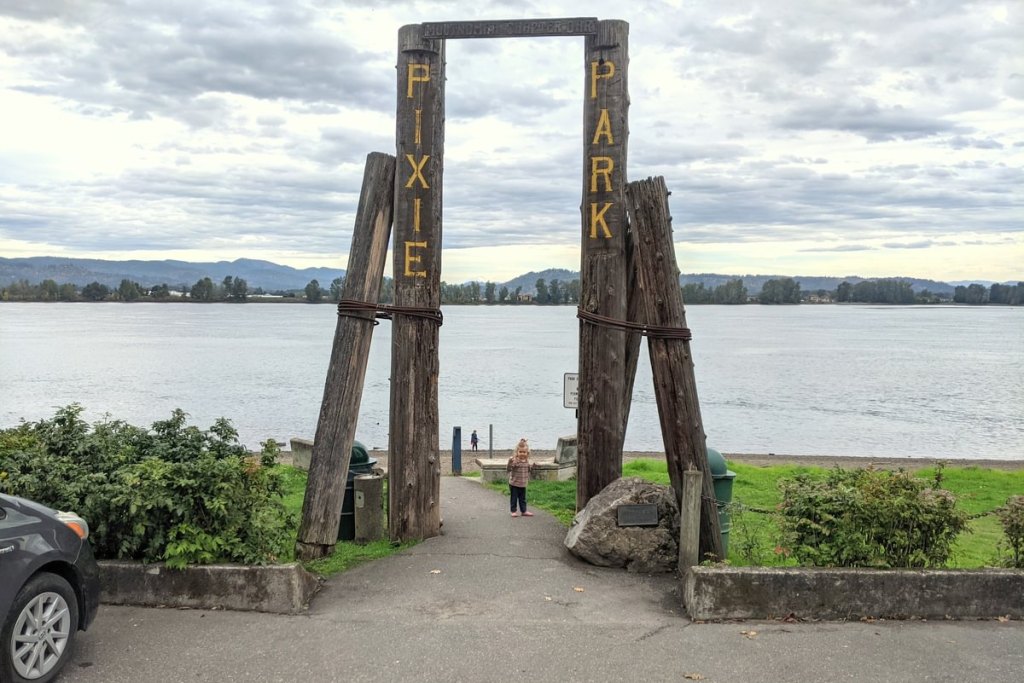 Pixie Park columbia city oregon st. helens river beach